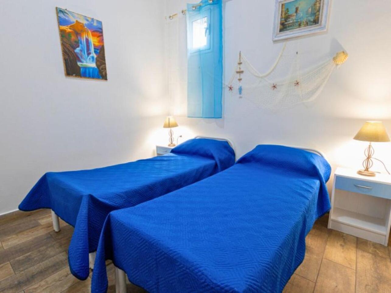 Lovely Apartment In Palermo-Sferracavallo Bagian luar foto